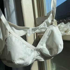 Vintage WOOLITE wireless bra